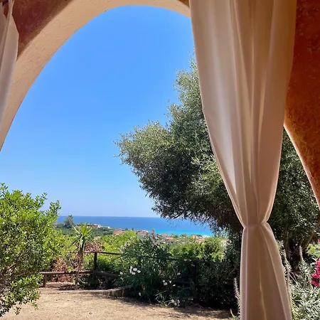 Tatil Evi Vacation With Veranda A Sea View Costa Rei
