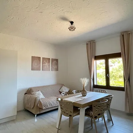 Vacation With Veranda A Sea View Дом отдыха Коста Рей